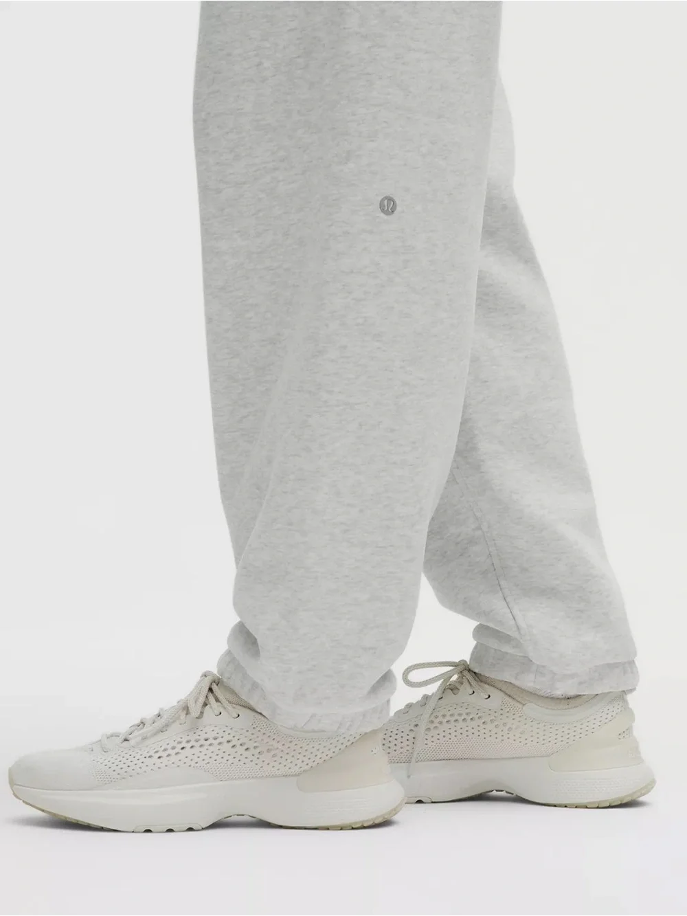 Lululemon Women’s Gray Sweatpants